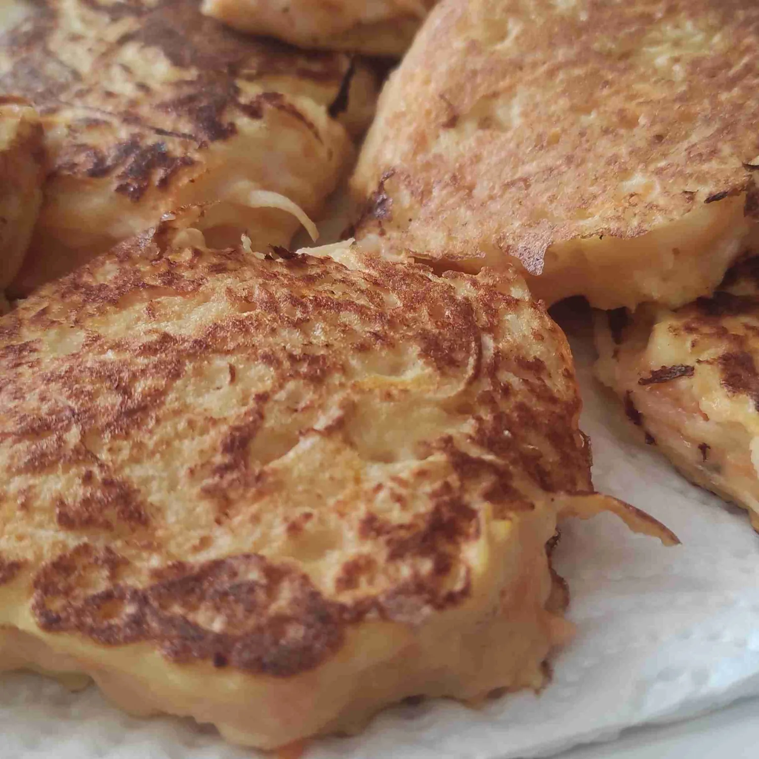 Galettes de panais et carottes au fromage blanc