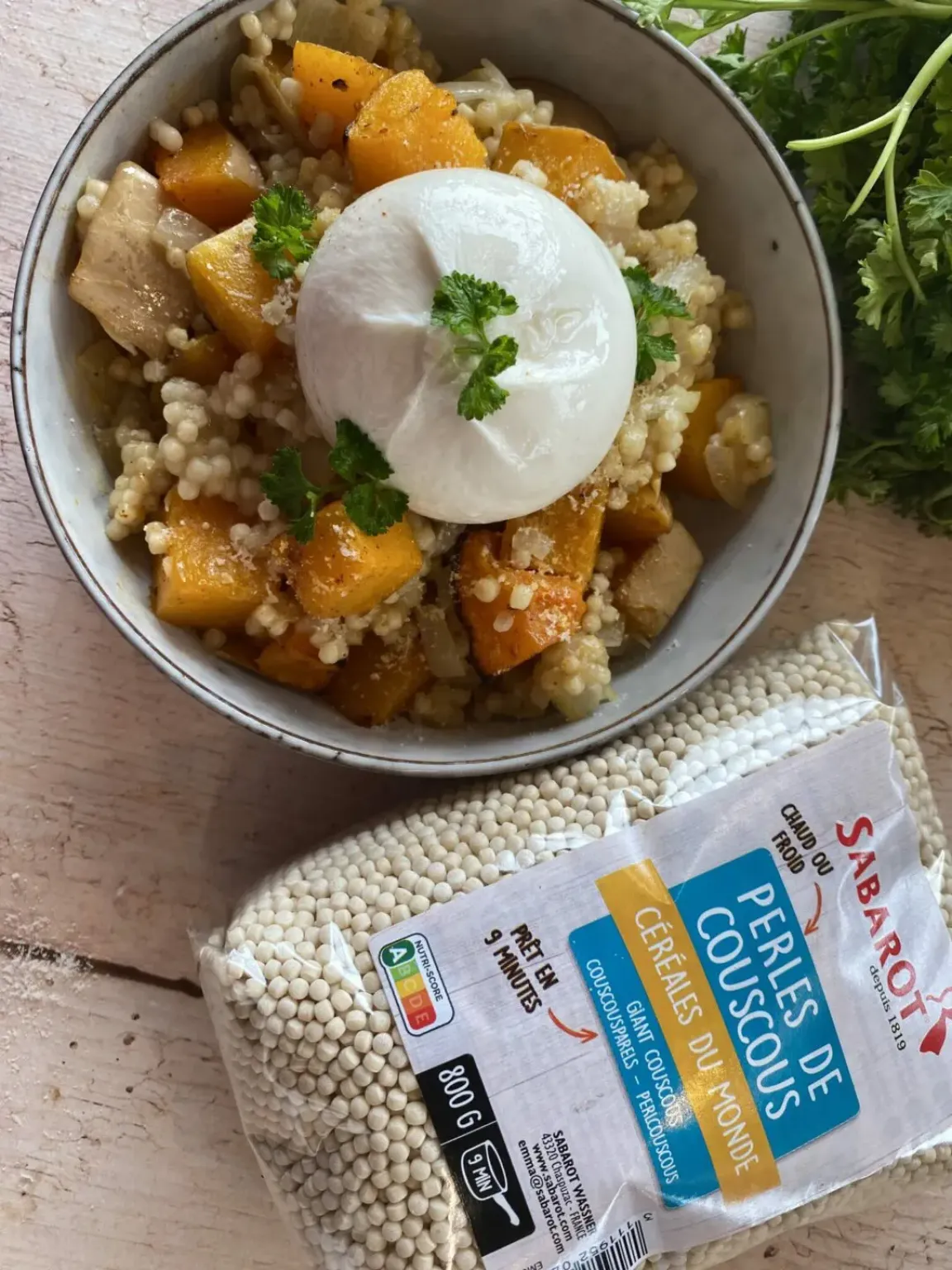Perles de couscous, butternut et burrata
