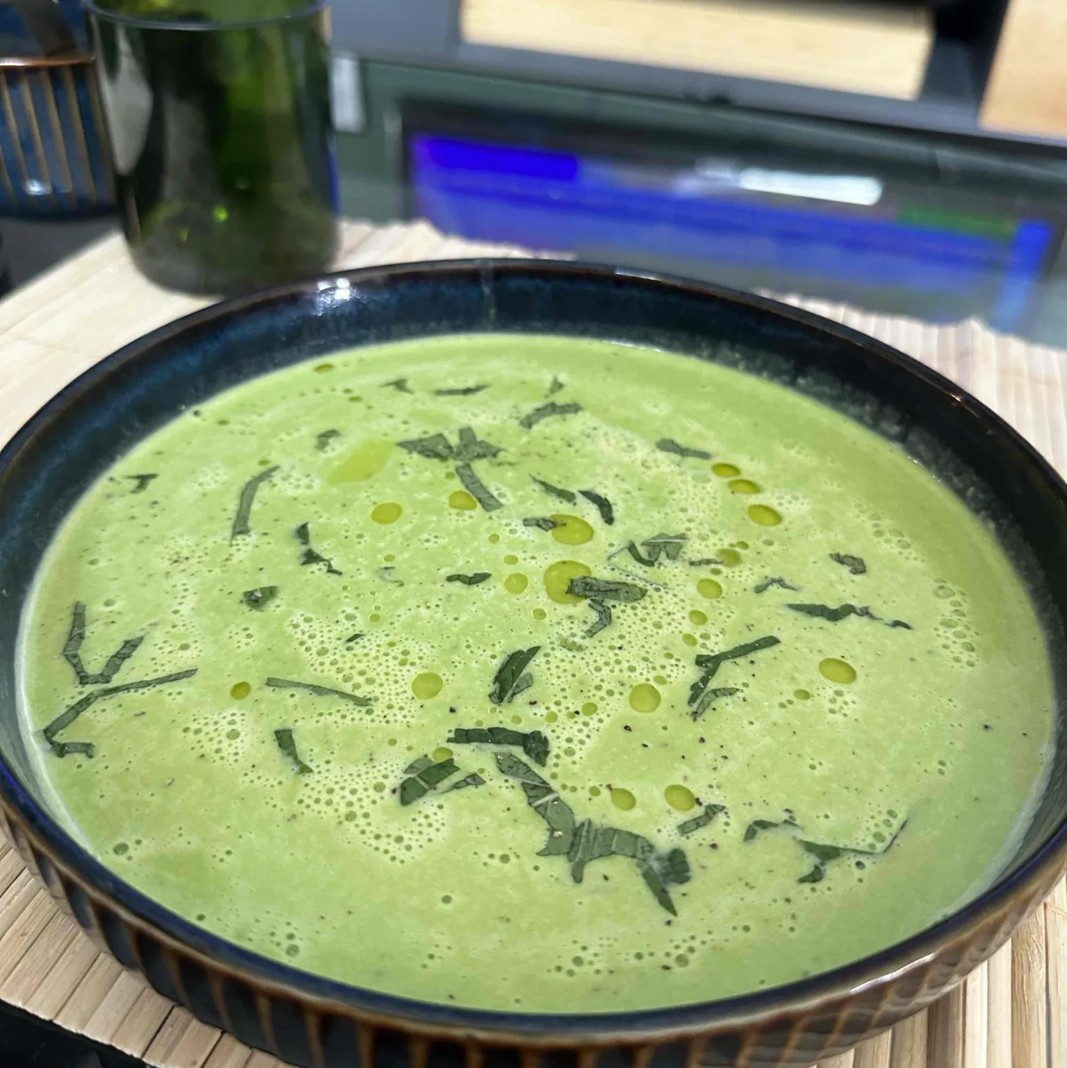 Velouté petits pois menthe