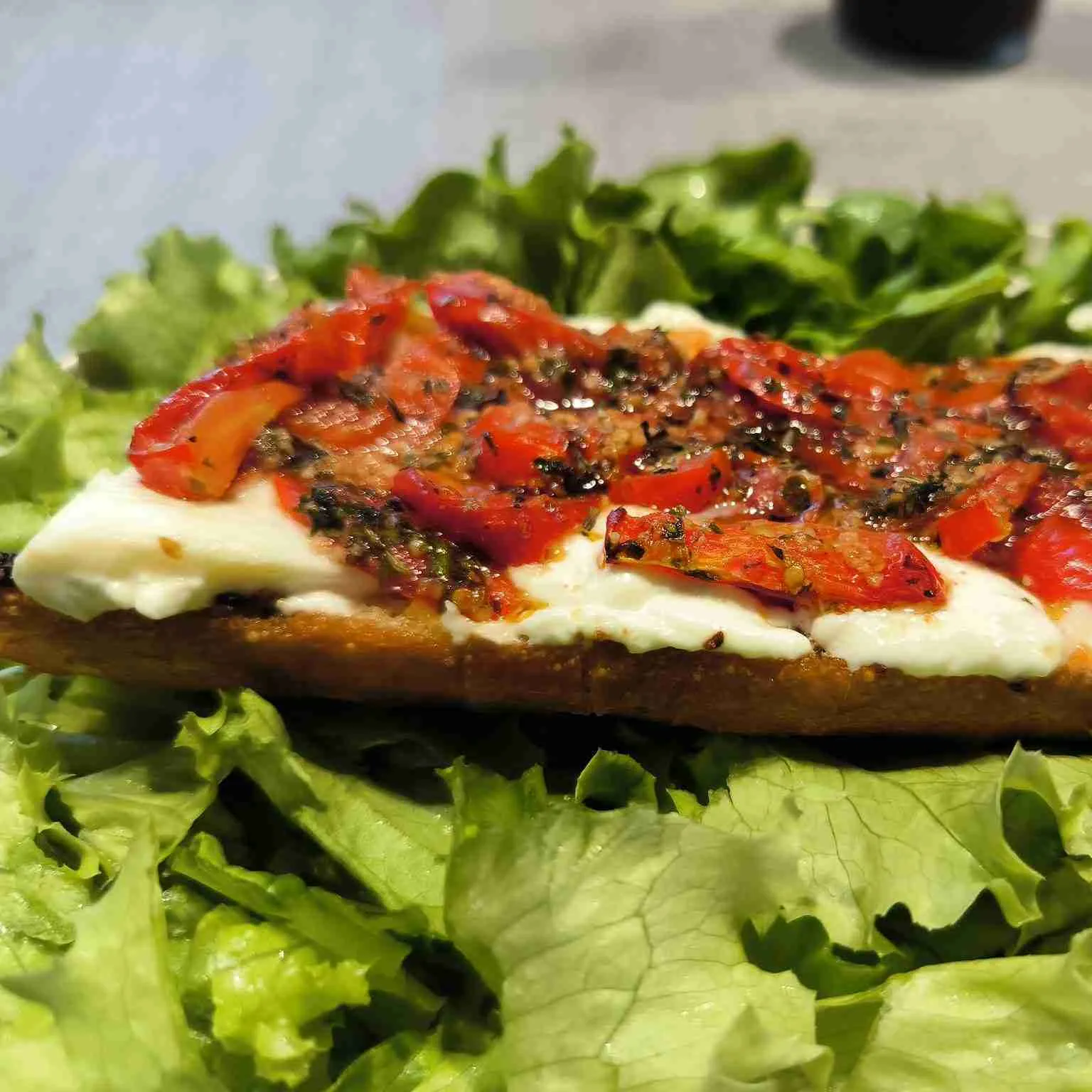 Bruschetta tomate burrata