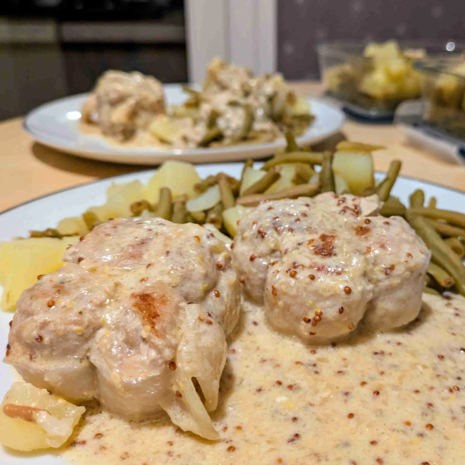 Paupiettes de porc à la moutarde