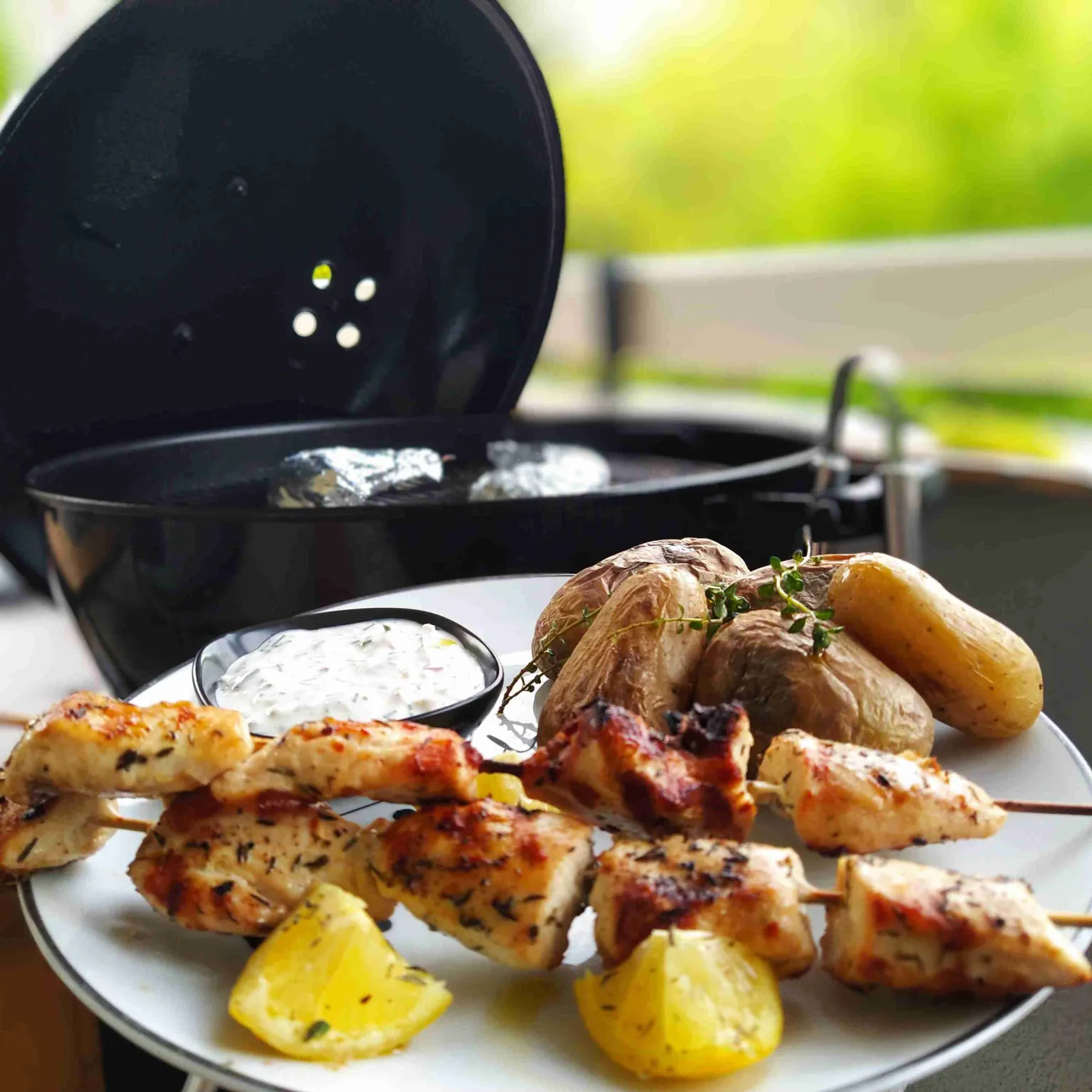 Brochettes de poulet au citron/thym