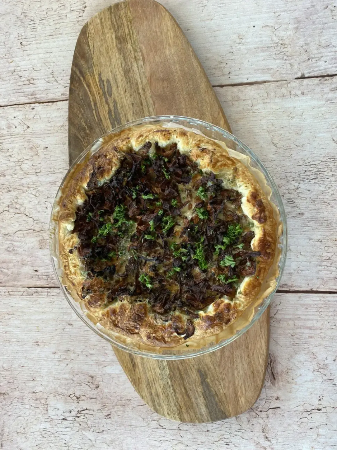 Tarte aux girolles et à la fourme de papi Robert