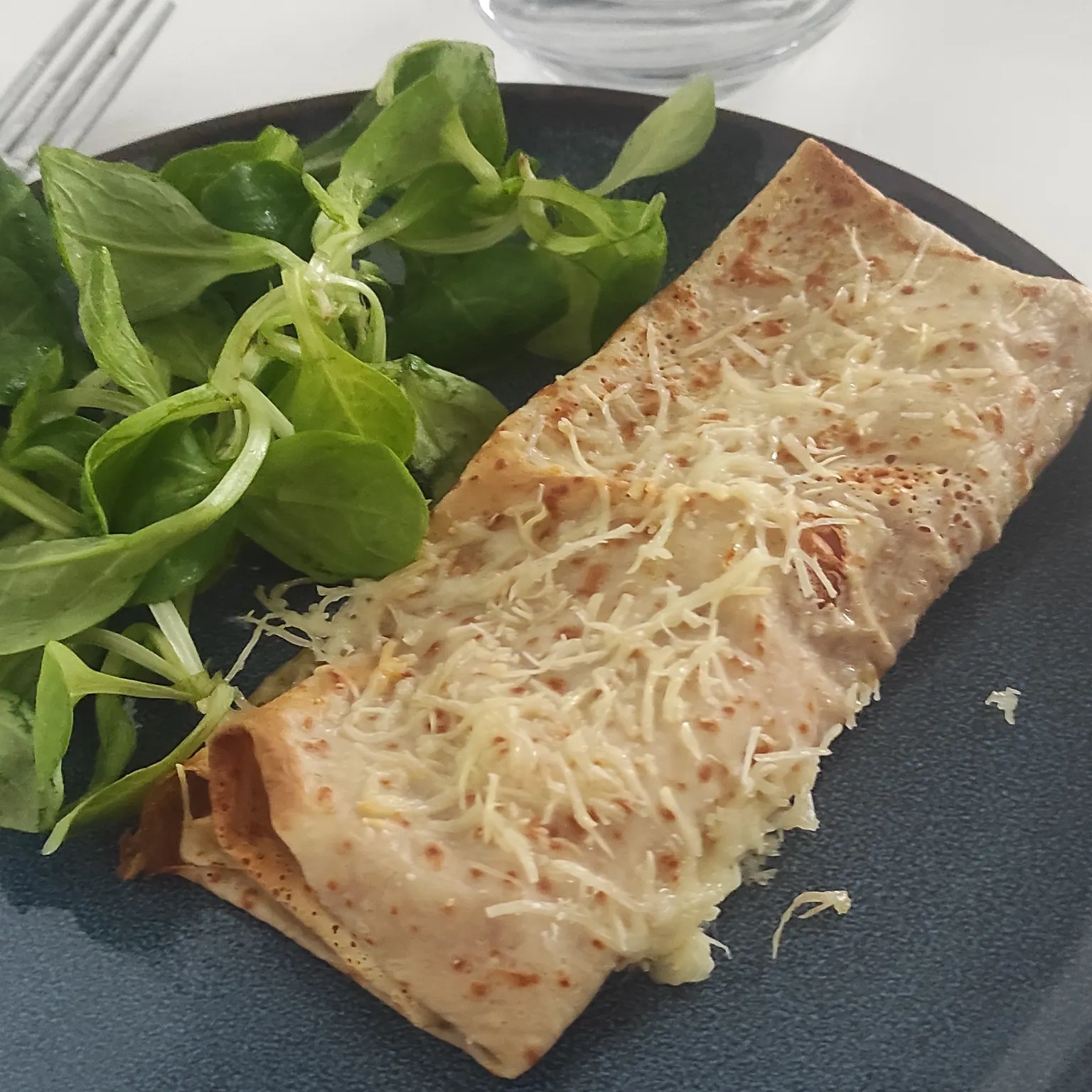 Crêpe salée aux jambon et aux champignons