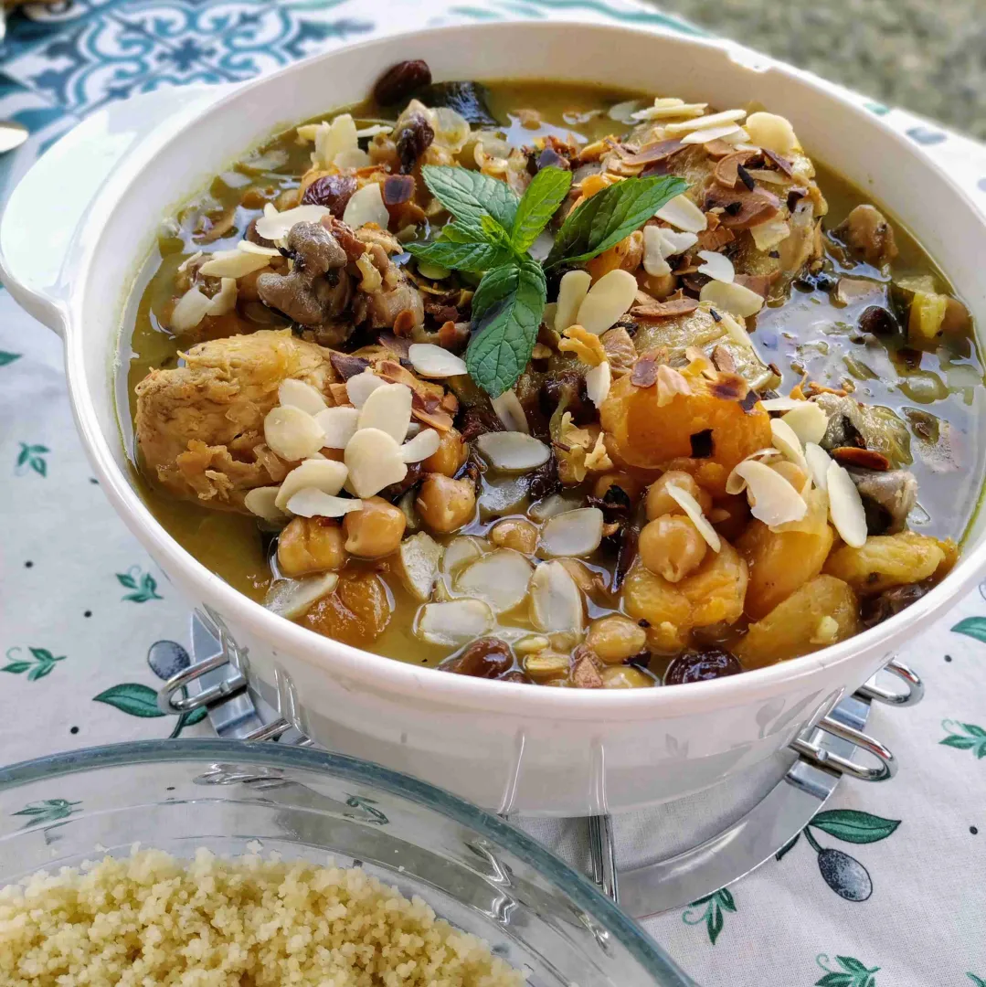 Tajine de poulet aux abricots