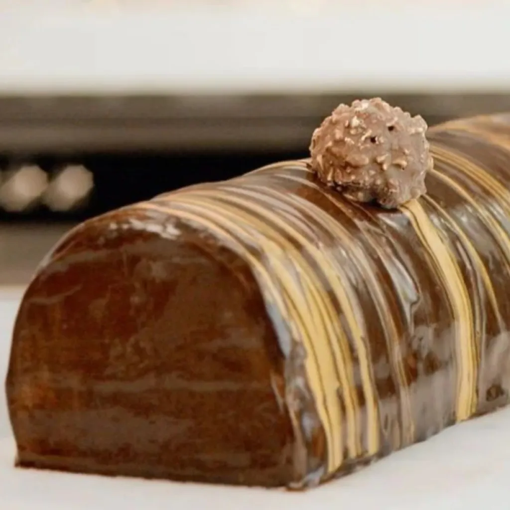 Bûche Ferrero Rocher